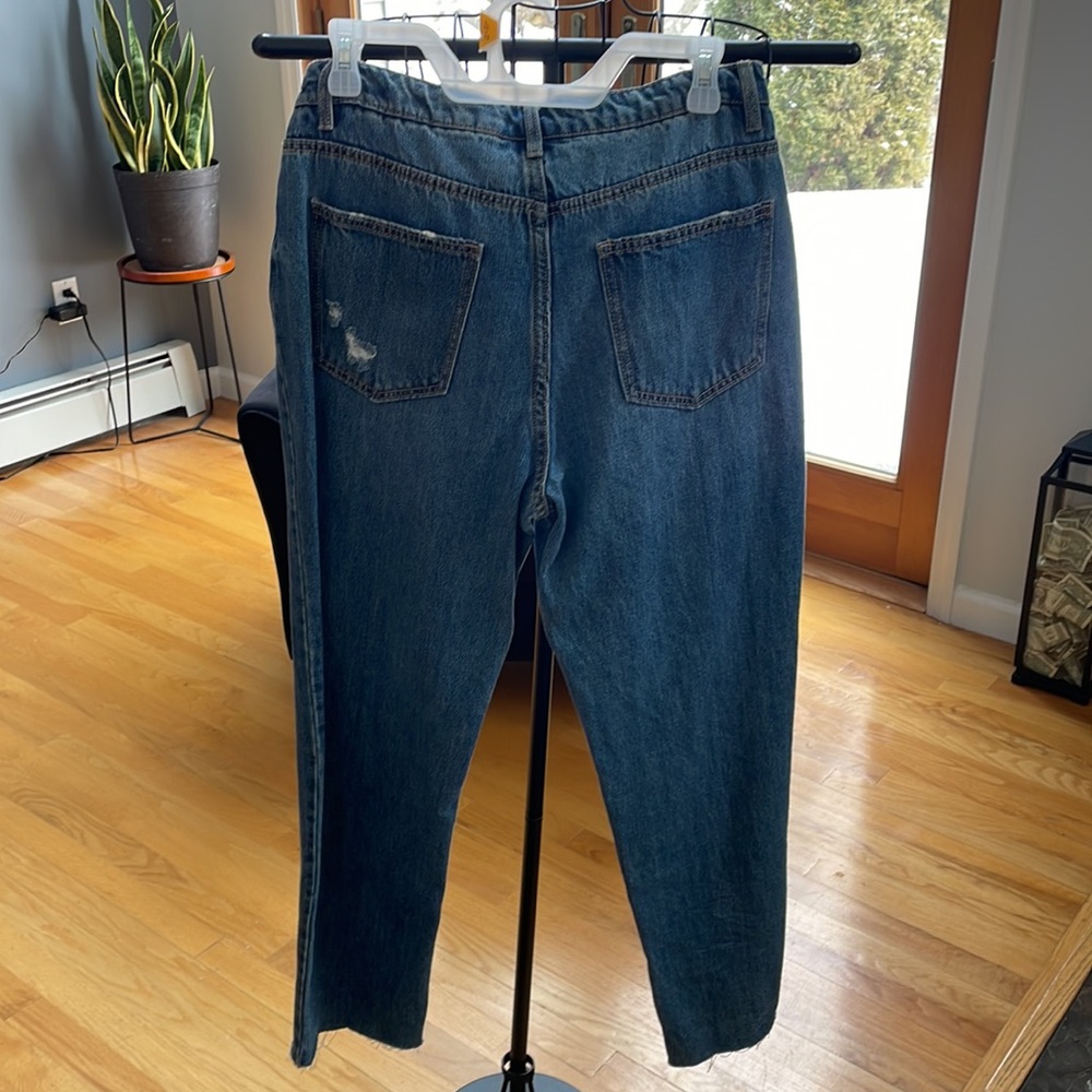 Jeans - Picture 3 of 3